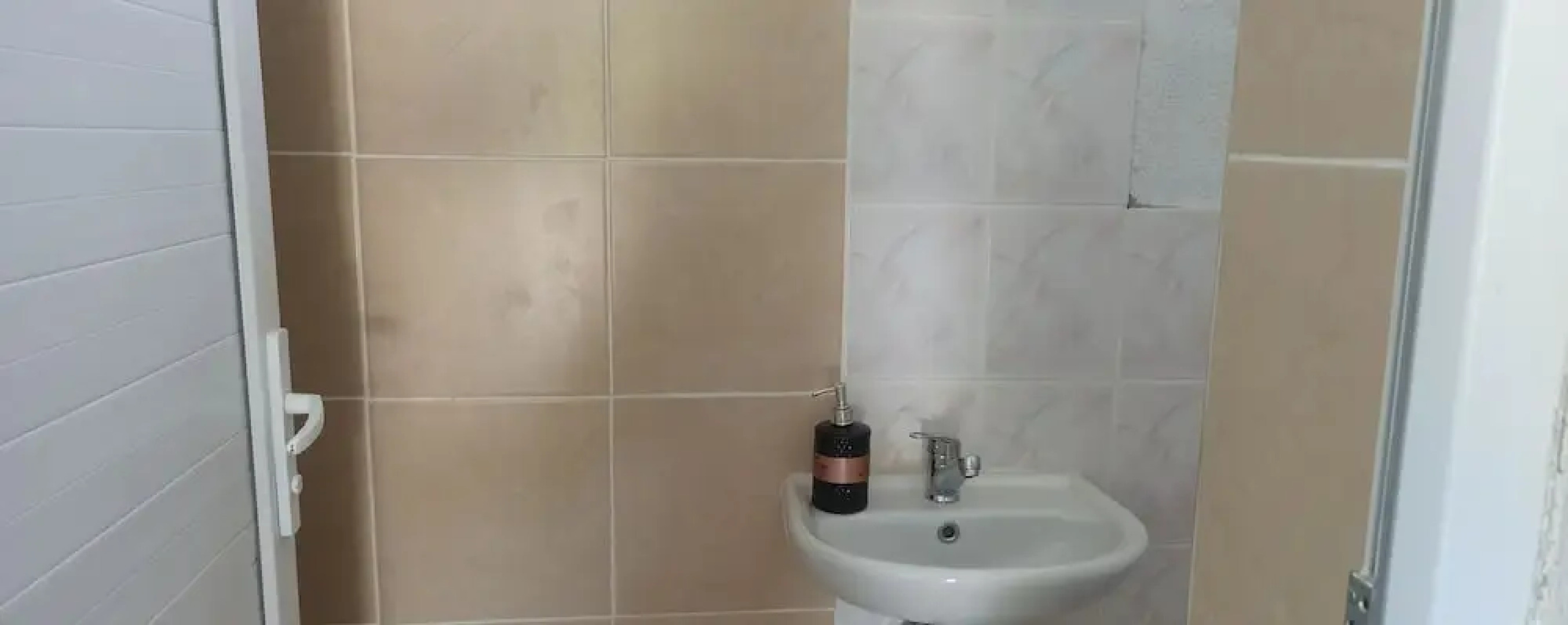 Salda Gölü Kumsalda Apart Pansiyon