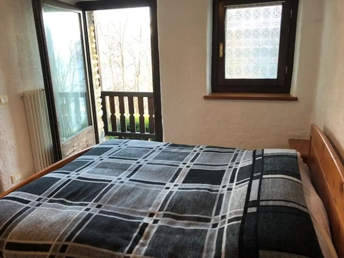 Malarz Alps Apartment by holidayngo