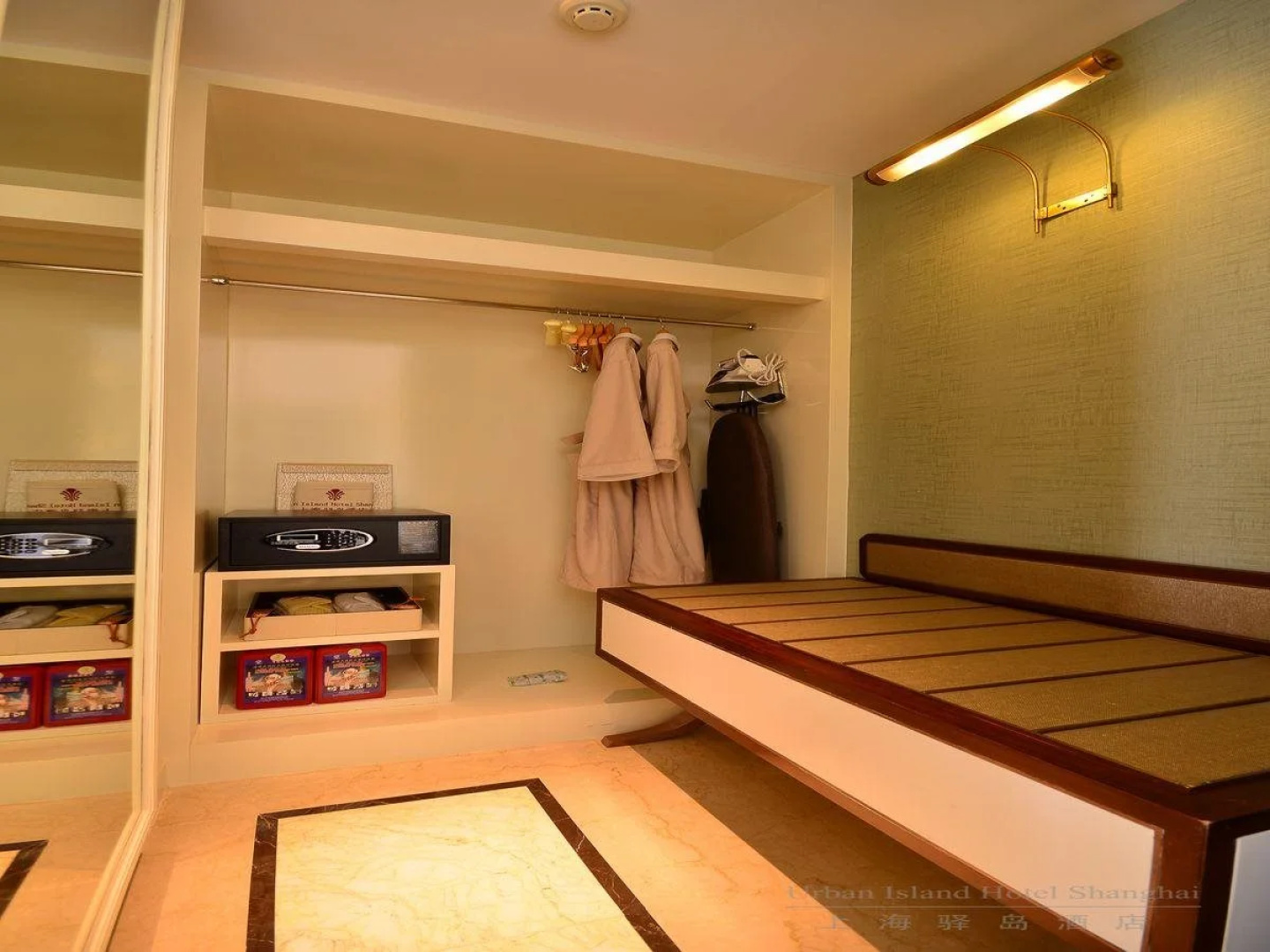 Urban Island Hotel Shanghai