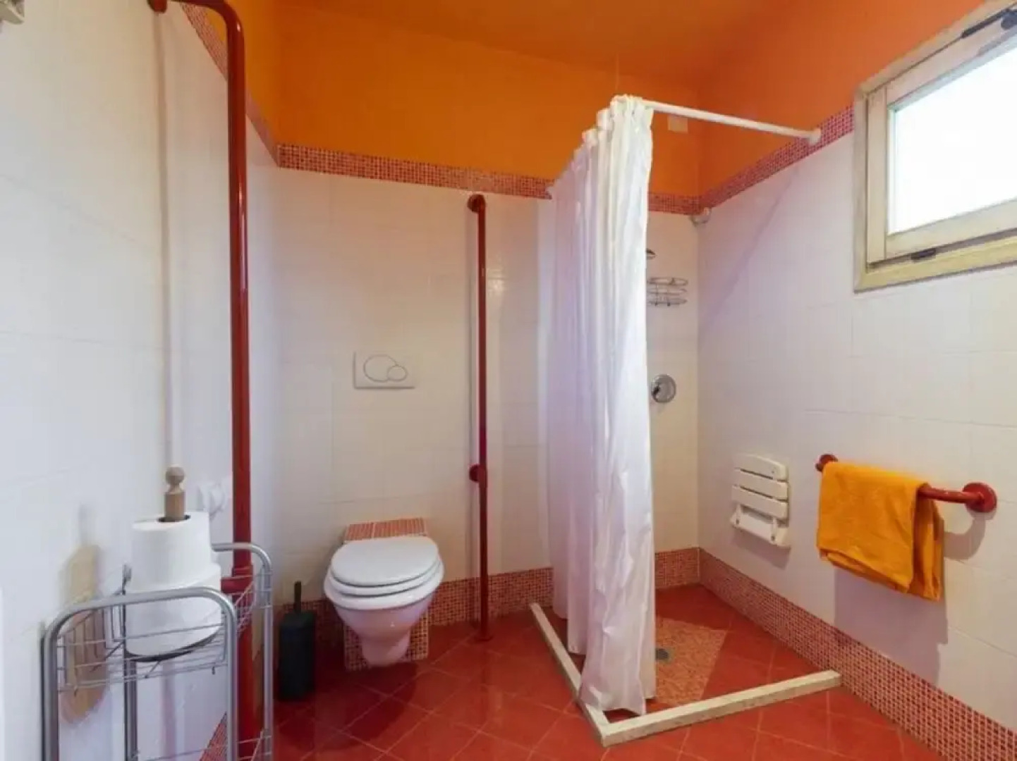 Villa Popiglio Comfortable Holiday Residence