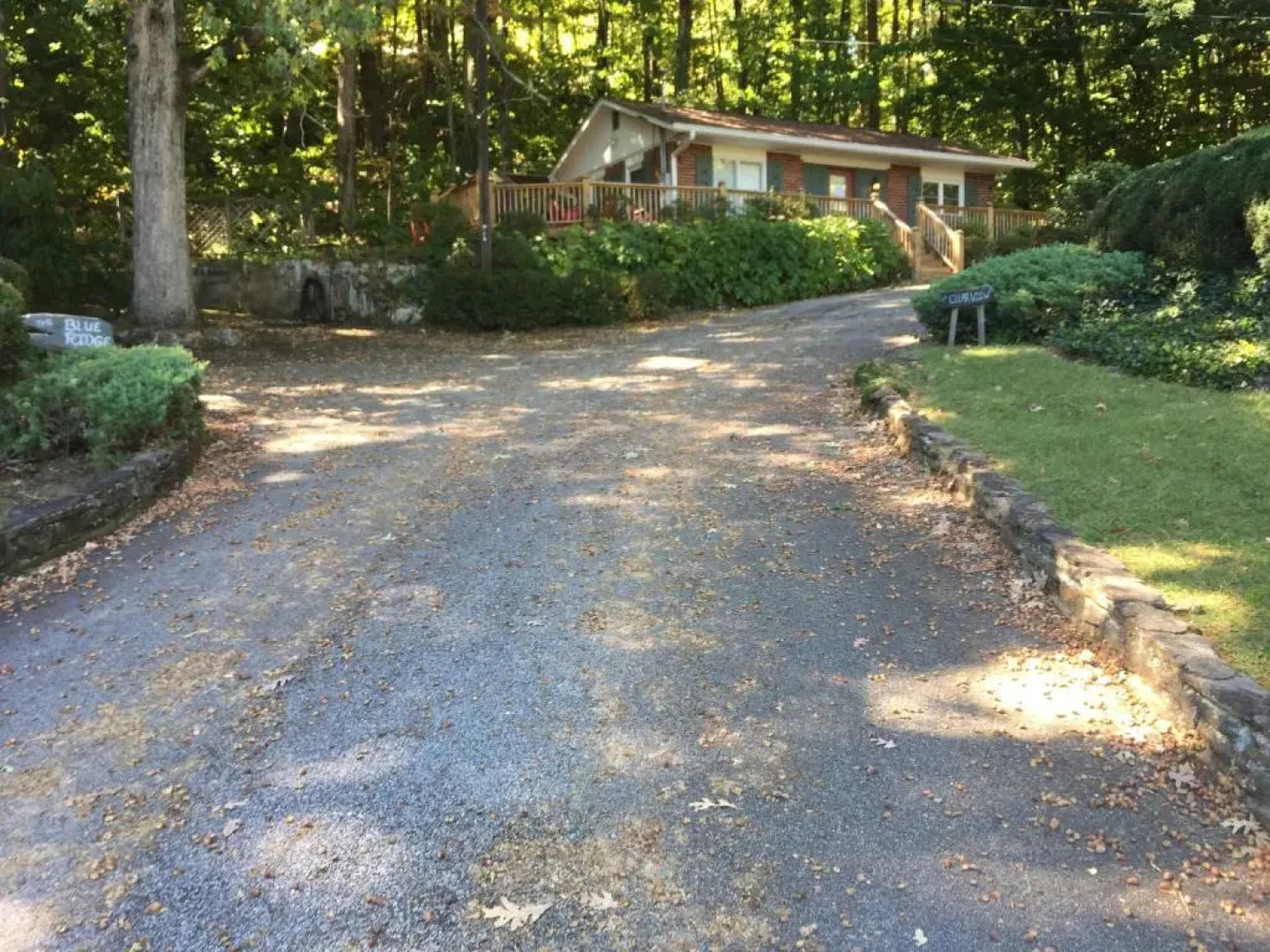 Mountain Aire Cottages, Inn, & Glamping