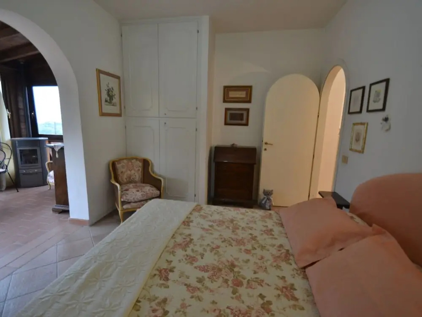 Tuscan Villa With Sea Views