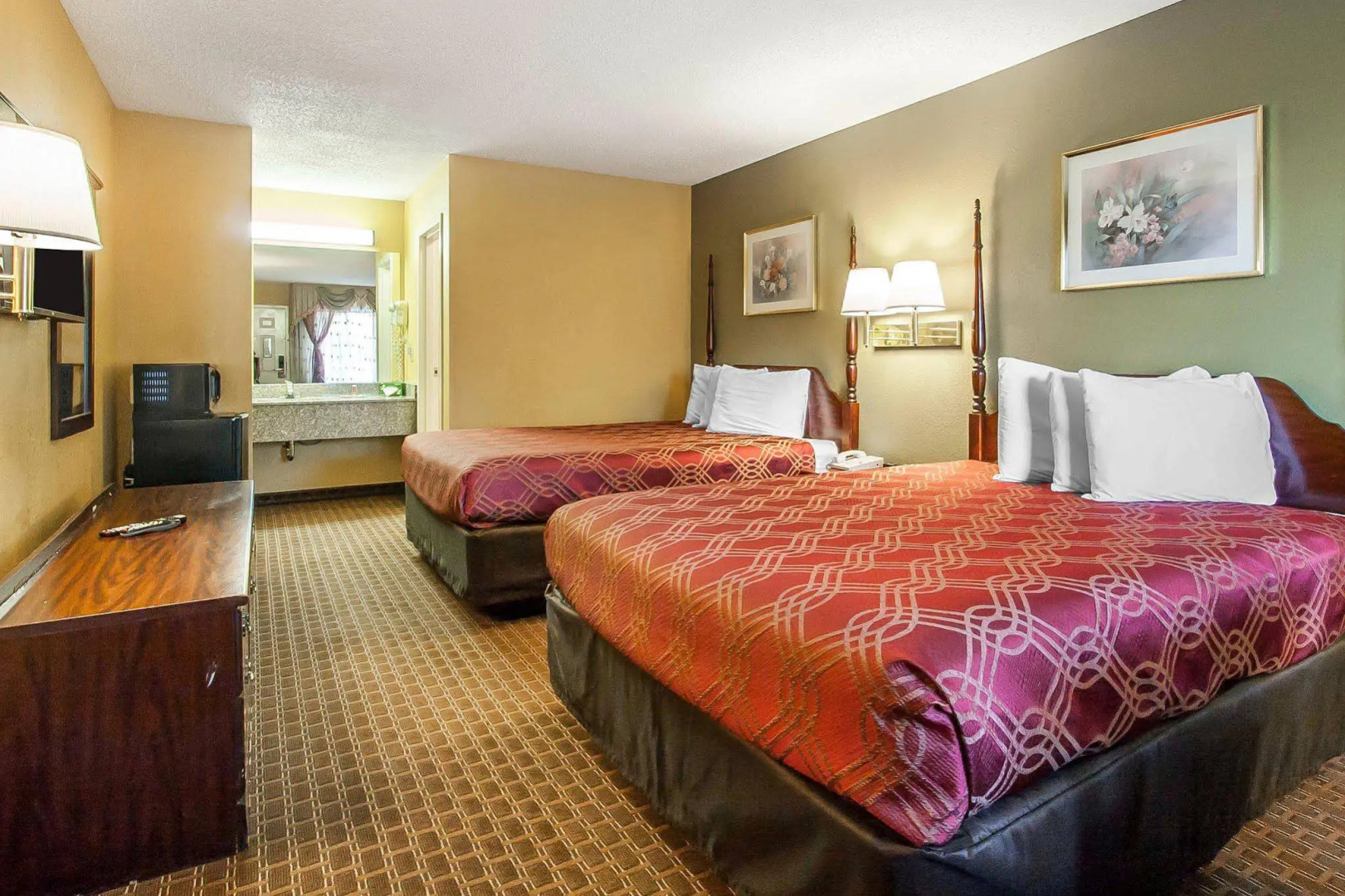 Econo Lodge Inn & Suites Murfreesboro Shopping District