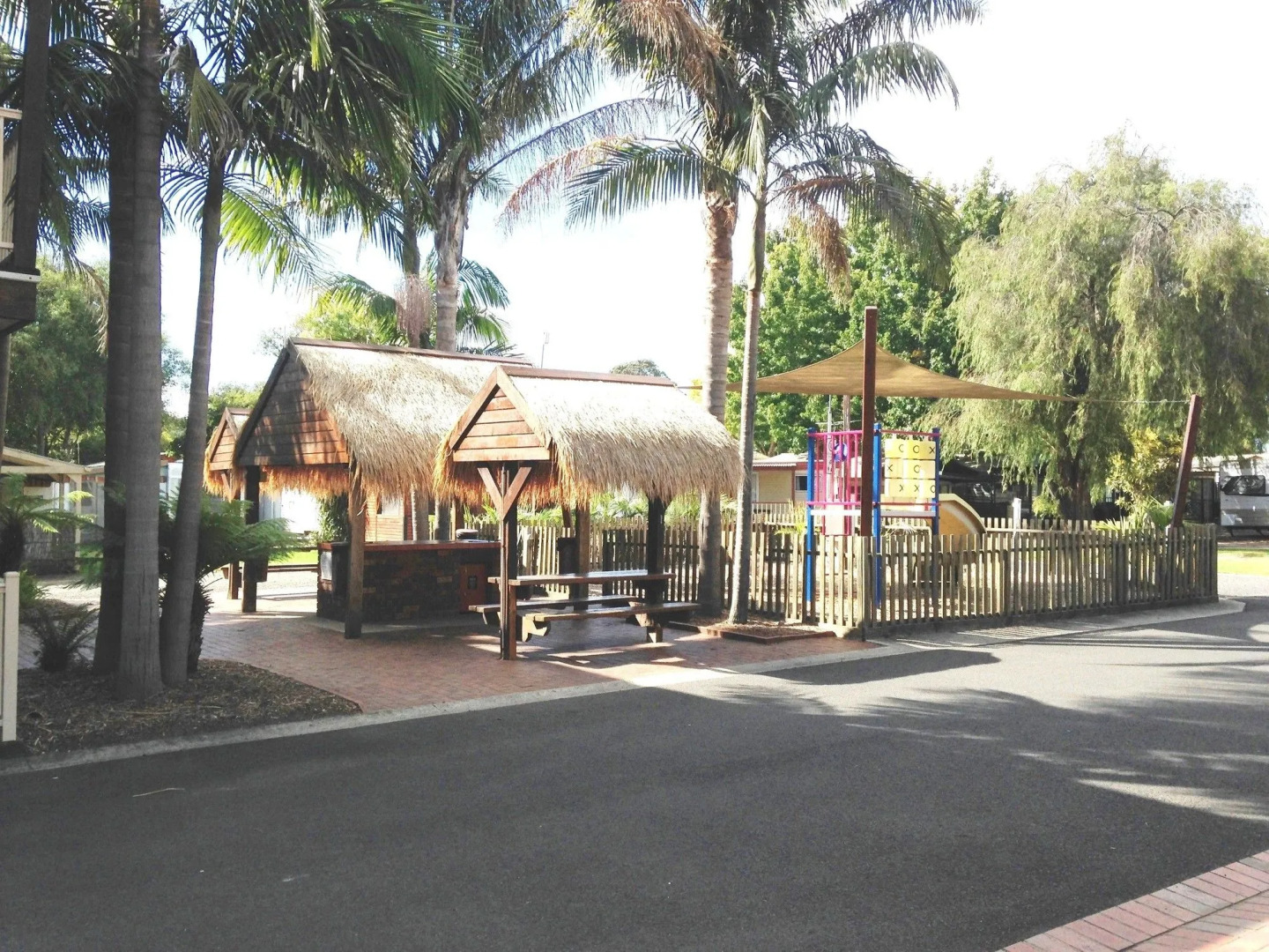 Kaloha Holiday Resort