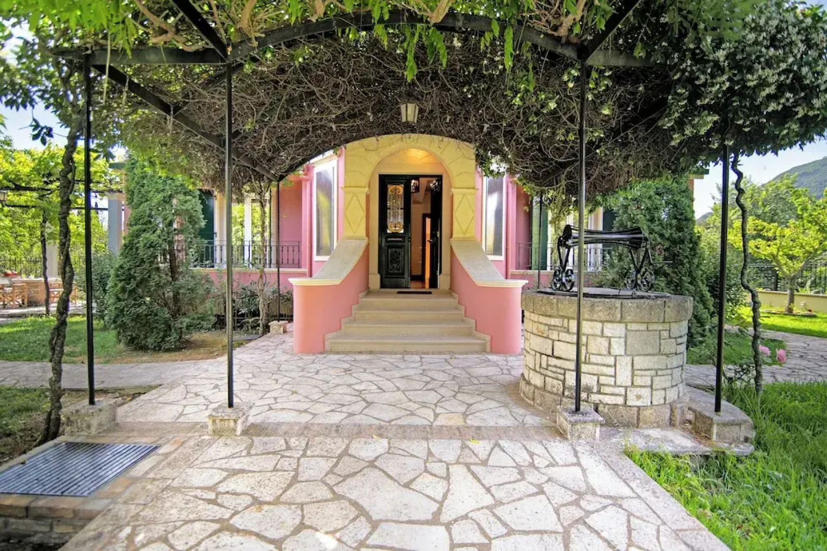 Le Chateaux by Corfuescapes