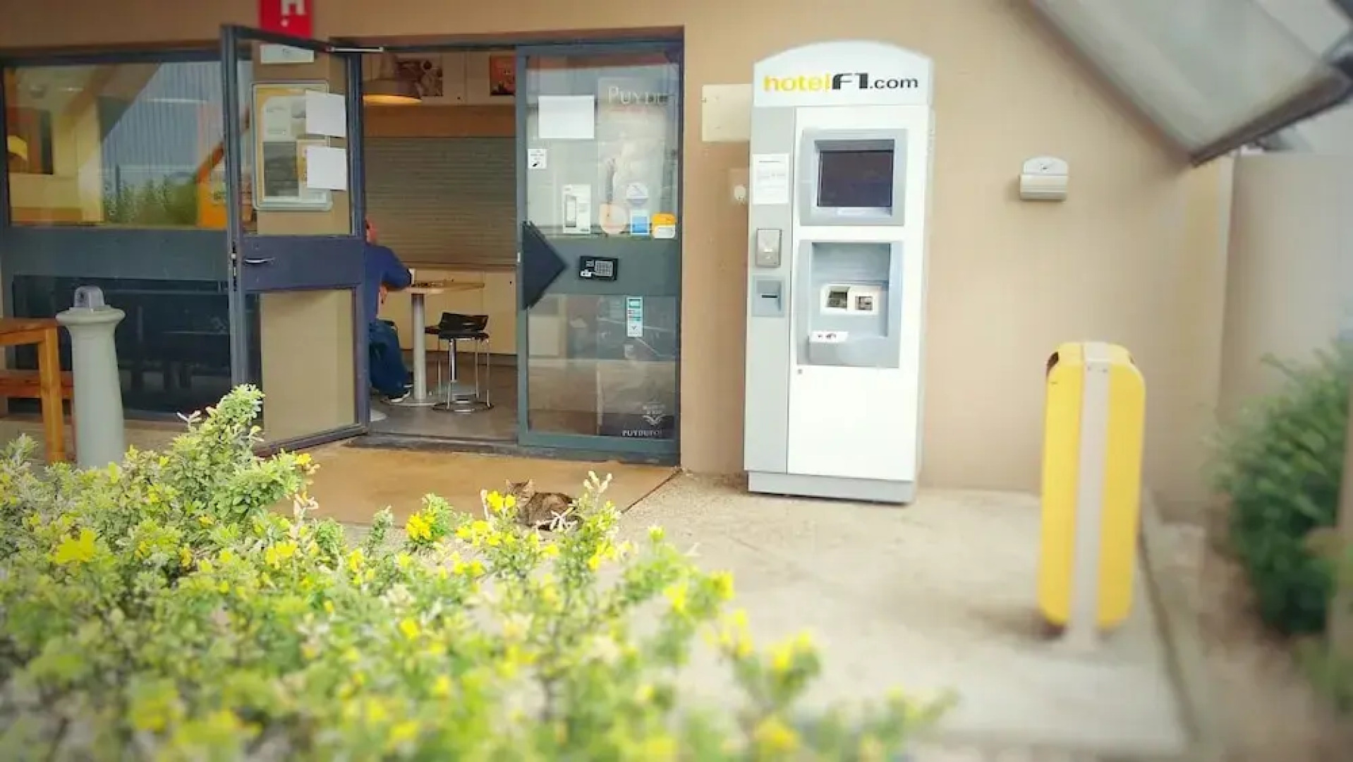 hotelF1 Angers Ouest Beaucouze