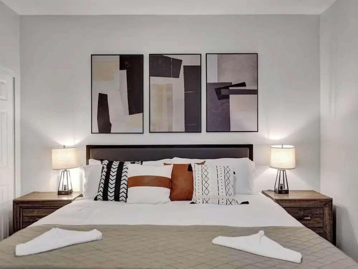 Sophia's Luxury Compound Resort w/ Heated Pool!