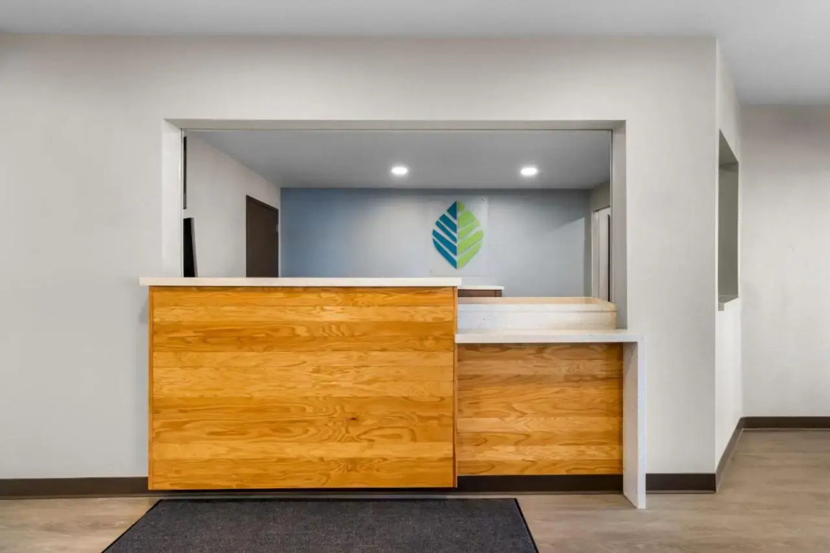 Woodspring Suites Palmdale - Lancaster