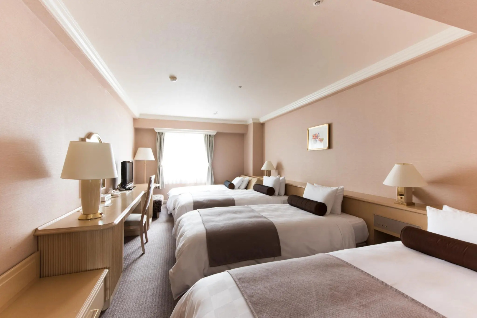 Rusutsu Resort Hotel & Convention