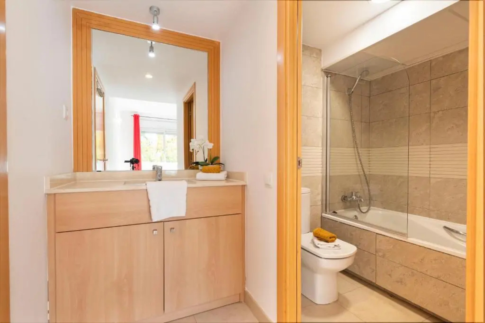 Saval Spa Aqquaria Family Complex