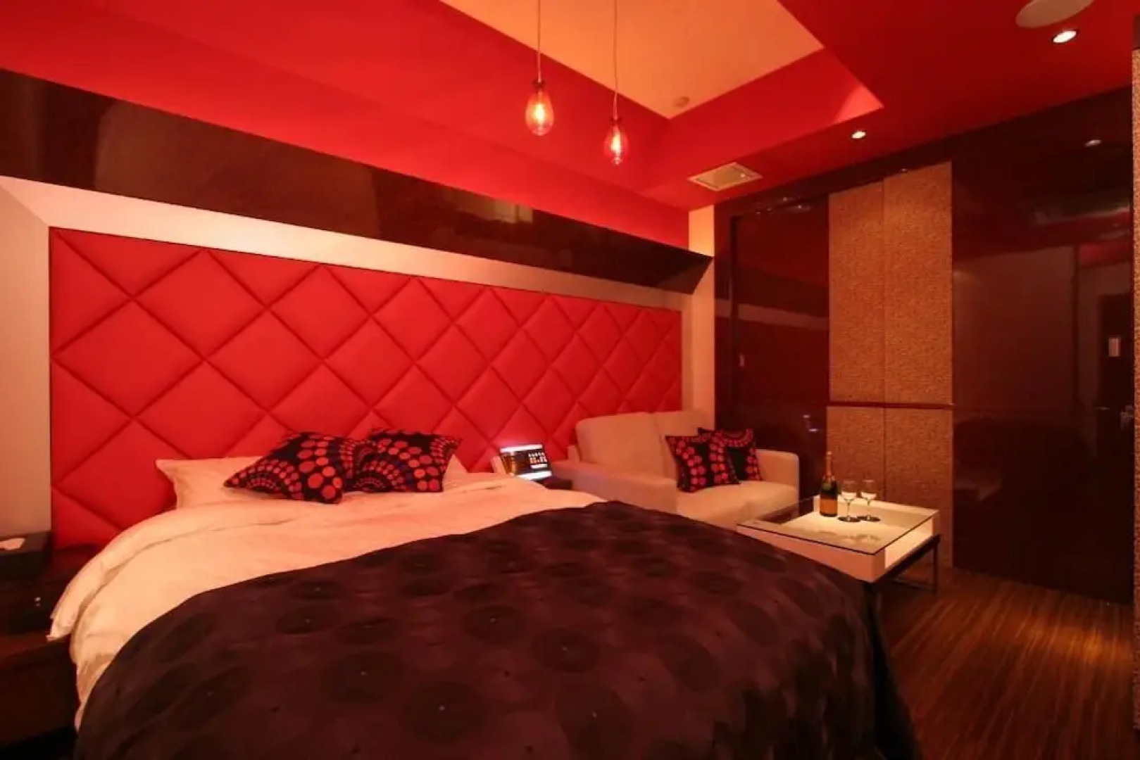 HOTEL W - Adults Only