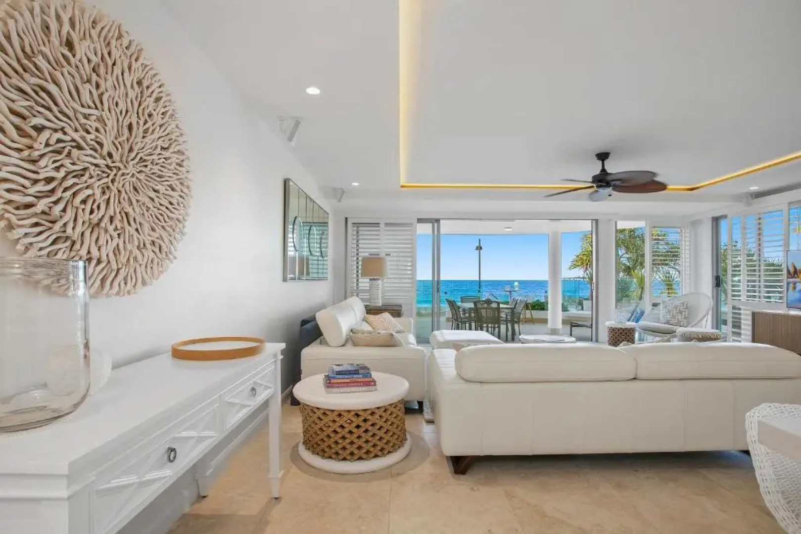 Beachfront Luxury, Hastings Street