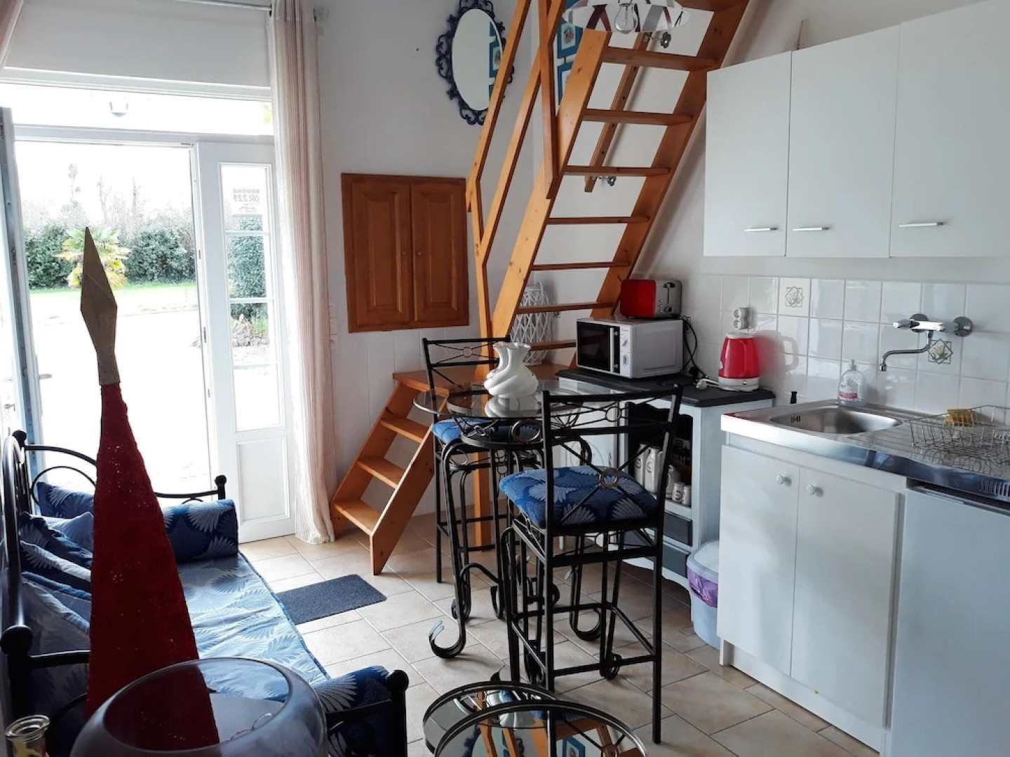 Property With one Bedroom in Sainte-marie-du-mont, With Enclosed Garden and Wifi - 100 m From the Beach