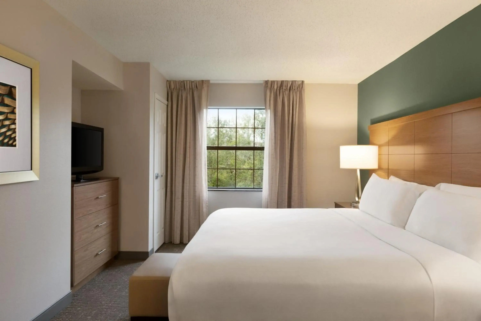 Staybridge Suites Tampa East - Brandon by IHG