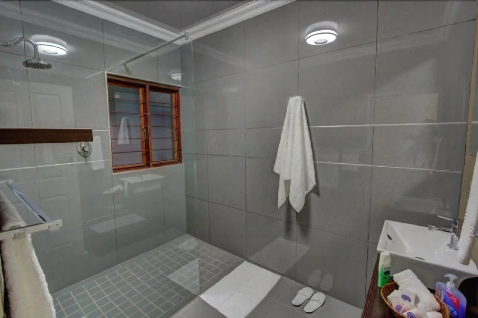 Deja View Exclusive Guest House