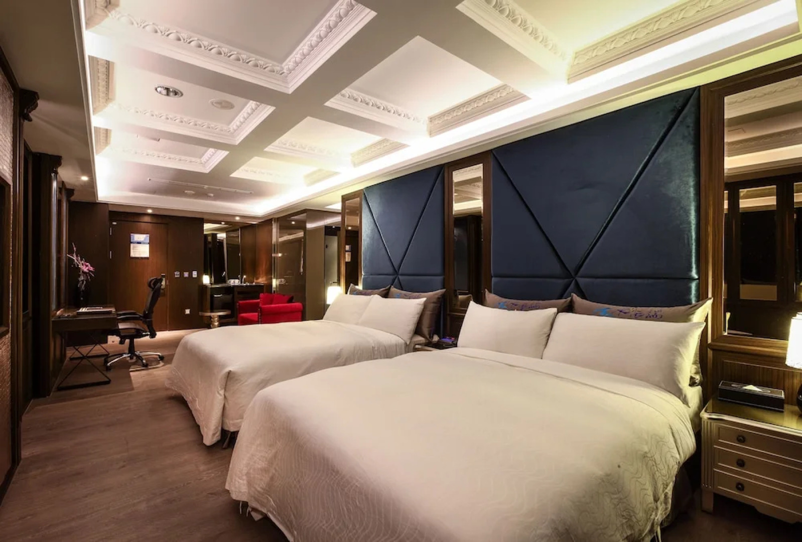 Icloud Luxury Resort and Hotel