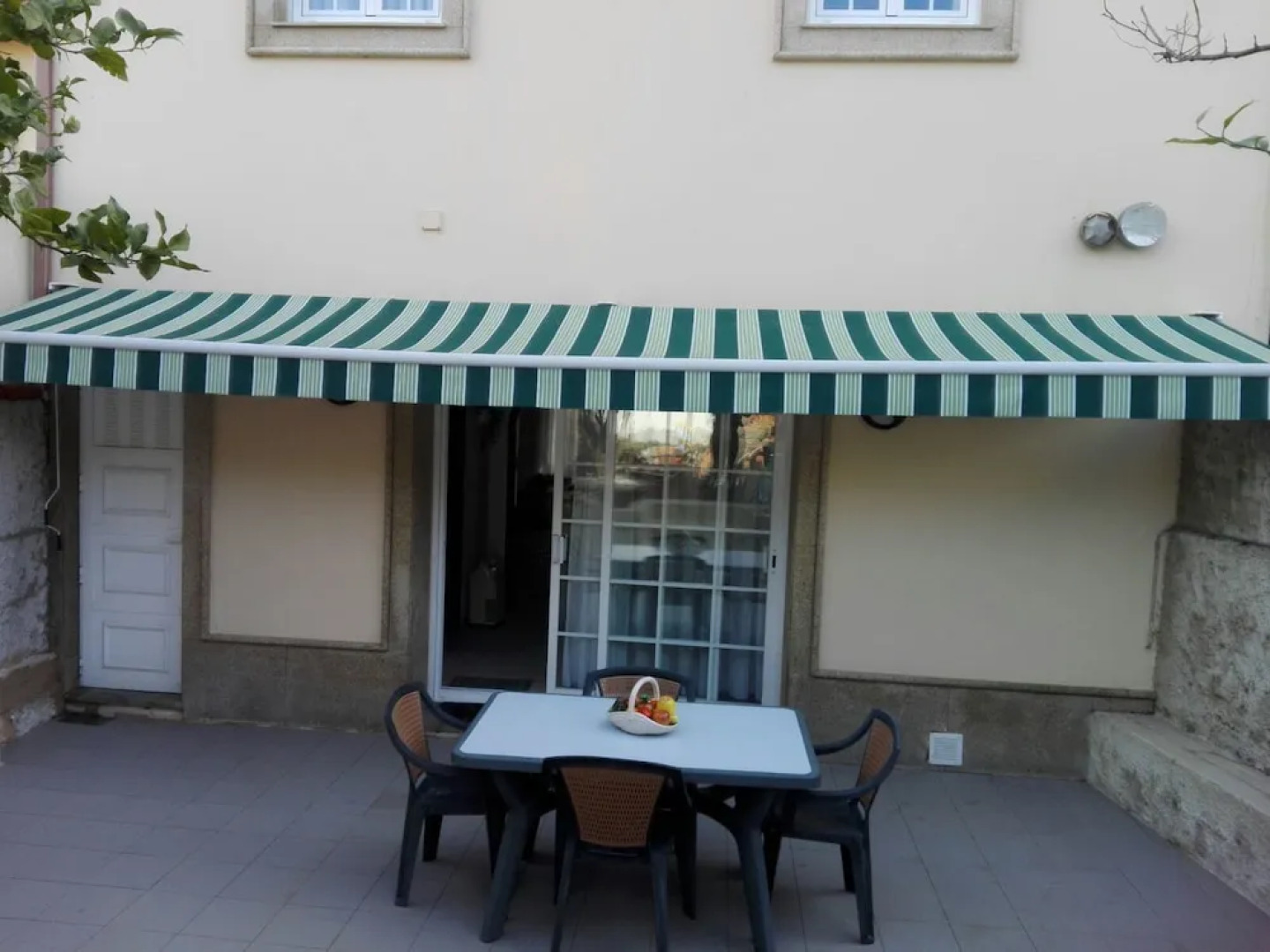 A Coruna 102813 5 Bedroom Holiday home By Mo Rentals