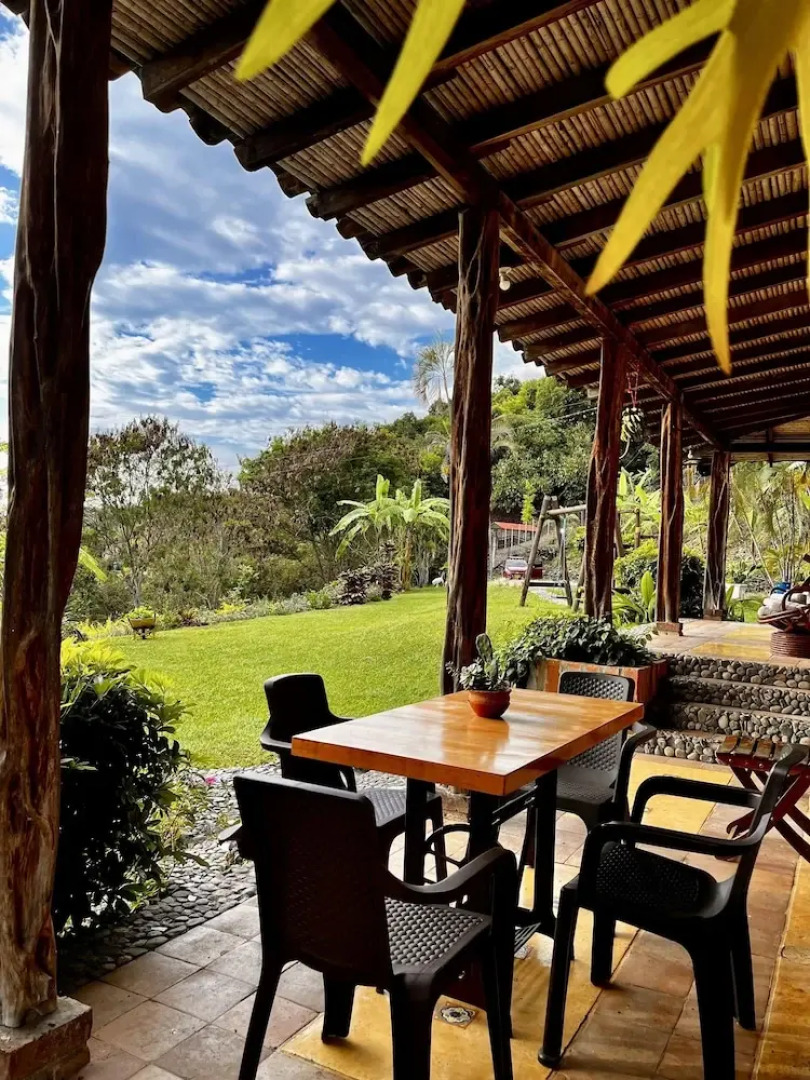 Santa Elena Ventanas Parapente House