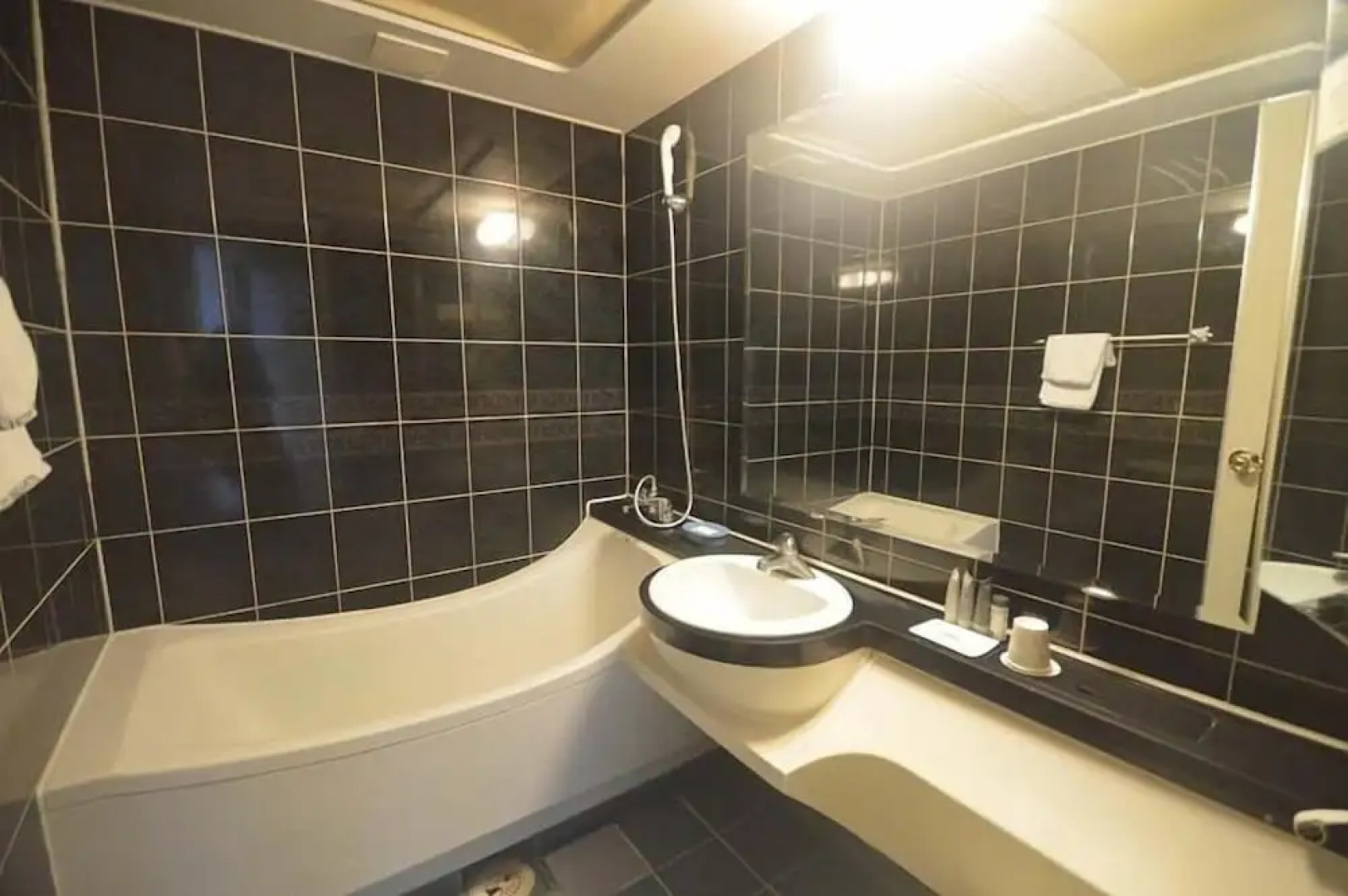 Benikea Mountain and Sea Daepo Port