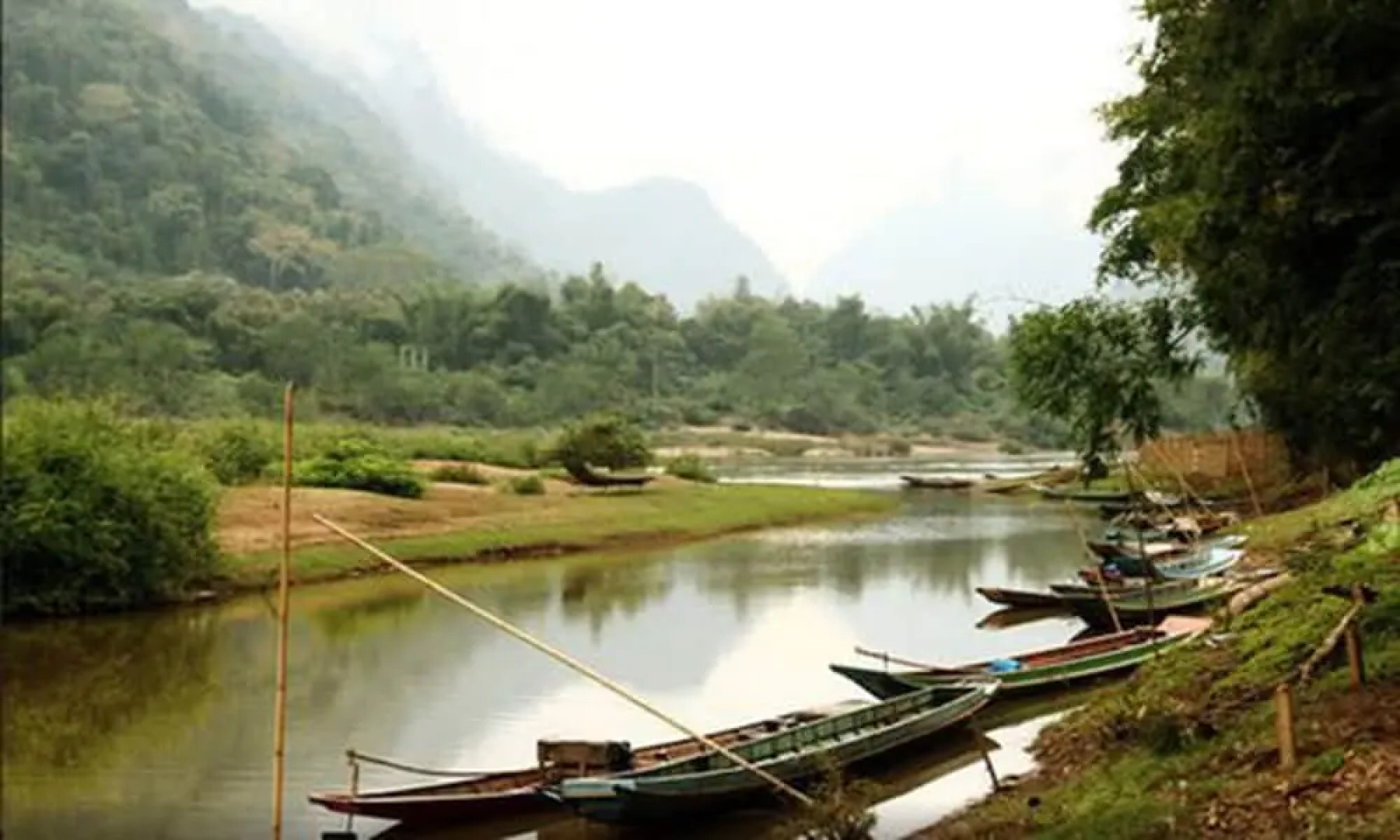 Riverview Bungalows & GH