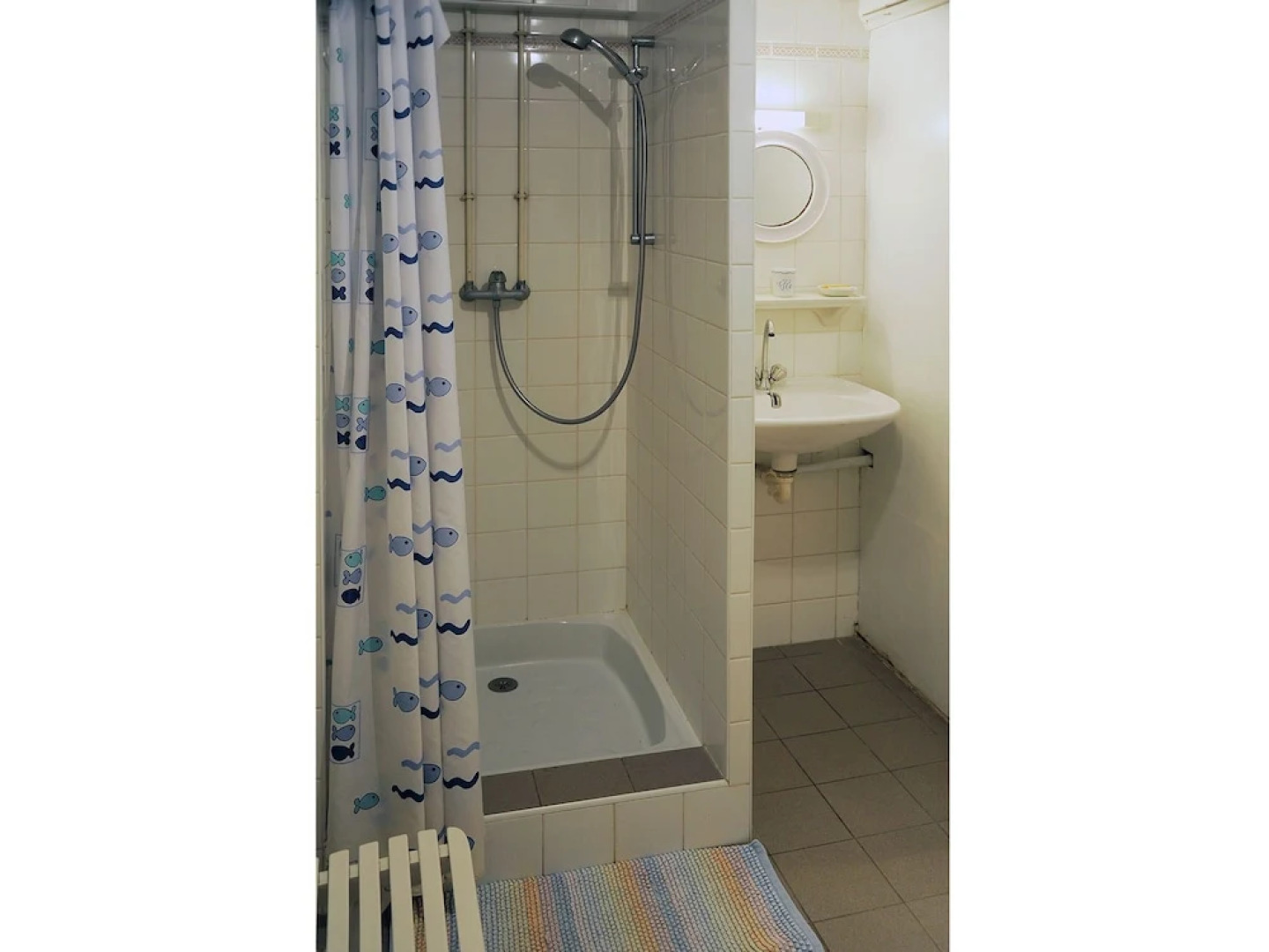 Atmospheric Holiday Home With Magnificent View Over Sea, 200 m From Beach