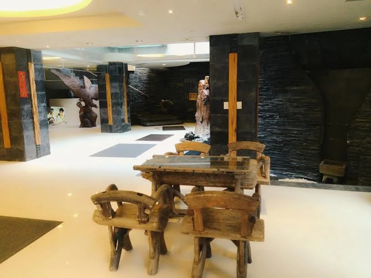 Naluwan Spring Resort Hotel