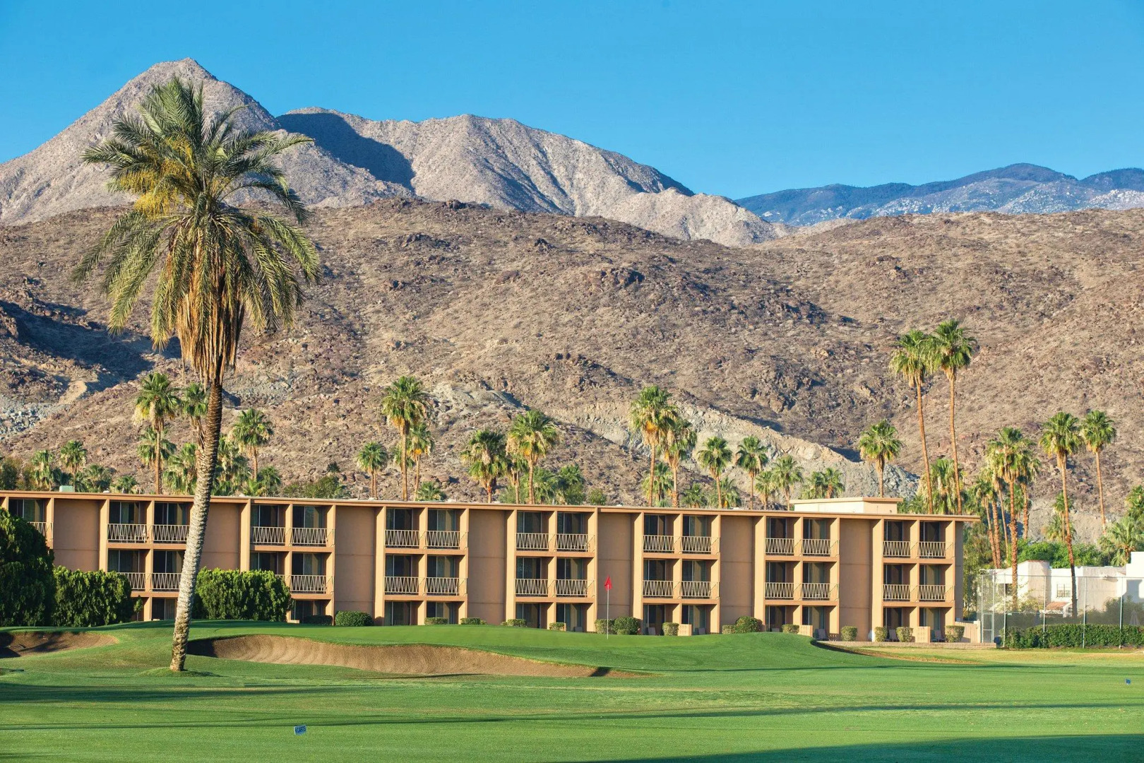 WorldMark Palm Springs - Plaza Resort and Spa