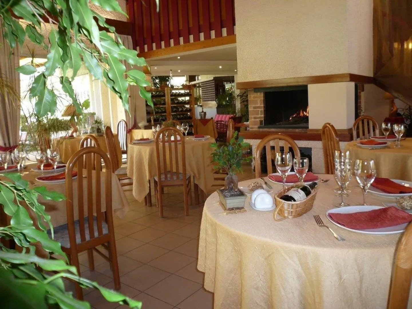 Logis Hôtel les Vallons du Lac