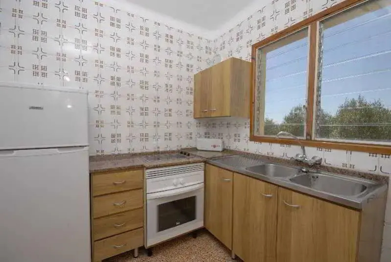 Aparthotel Ferrera Beach