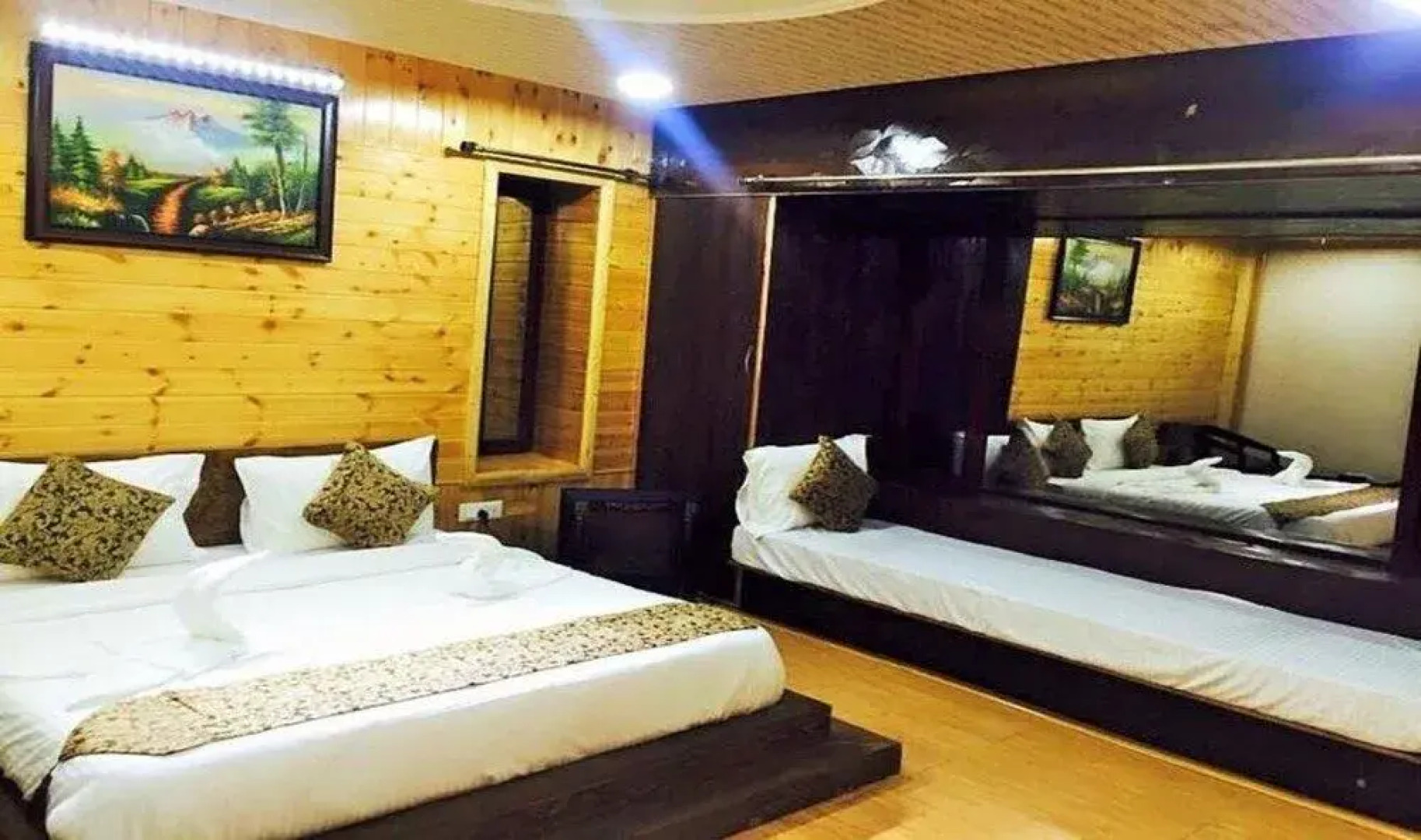 Hotel Paradise Retreat Daksum by ADB Rooms