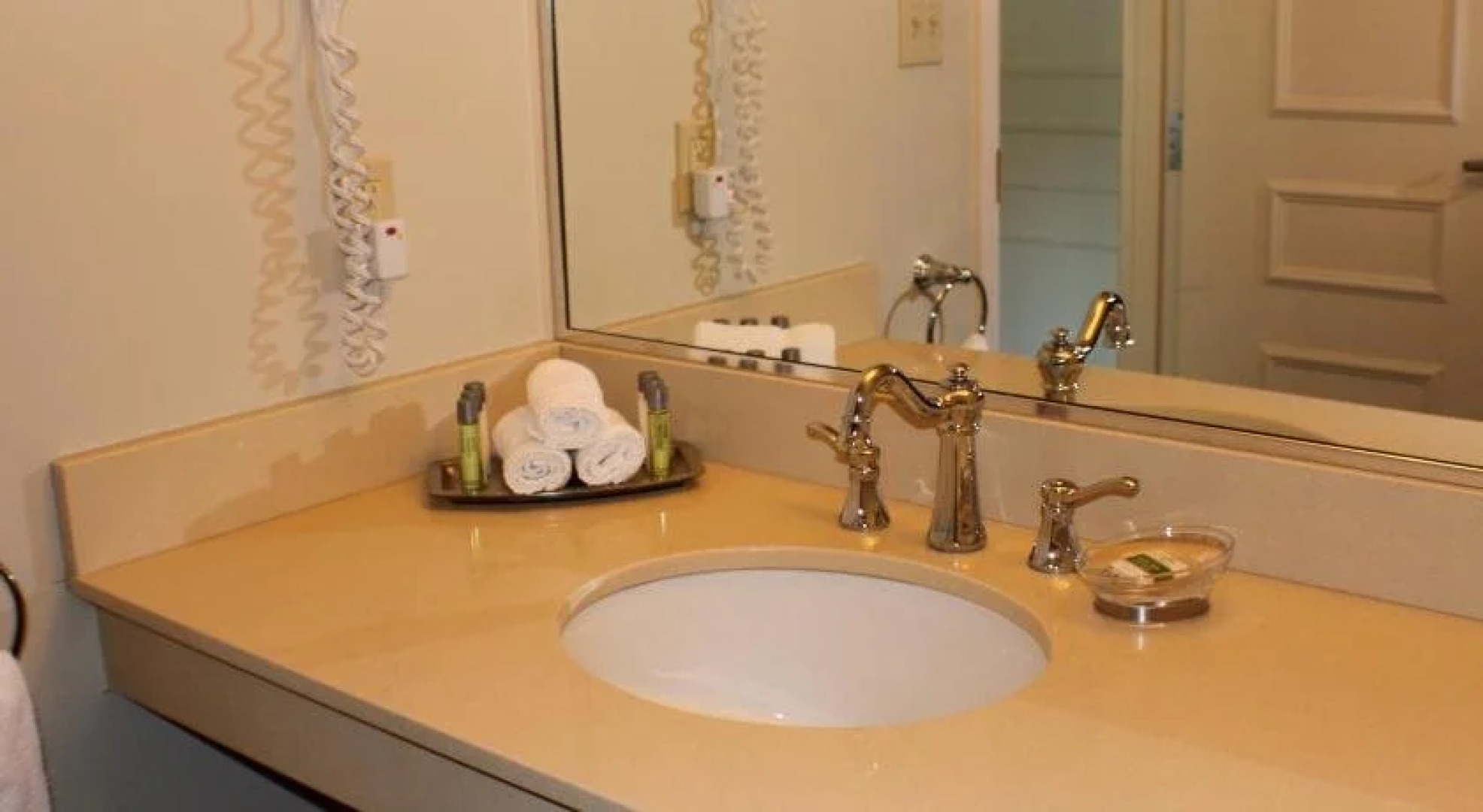 Sportsman's Inn Resort & Marina