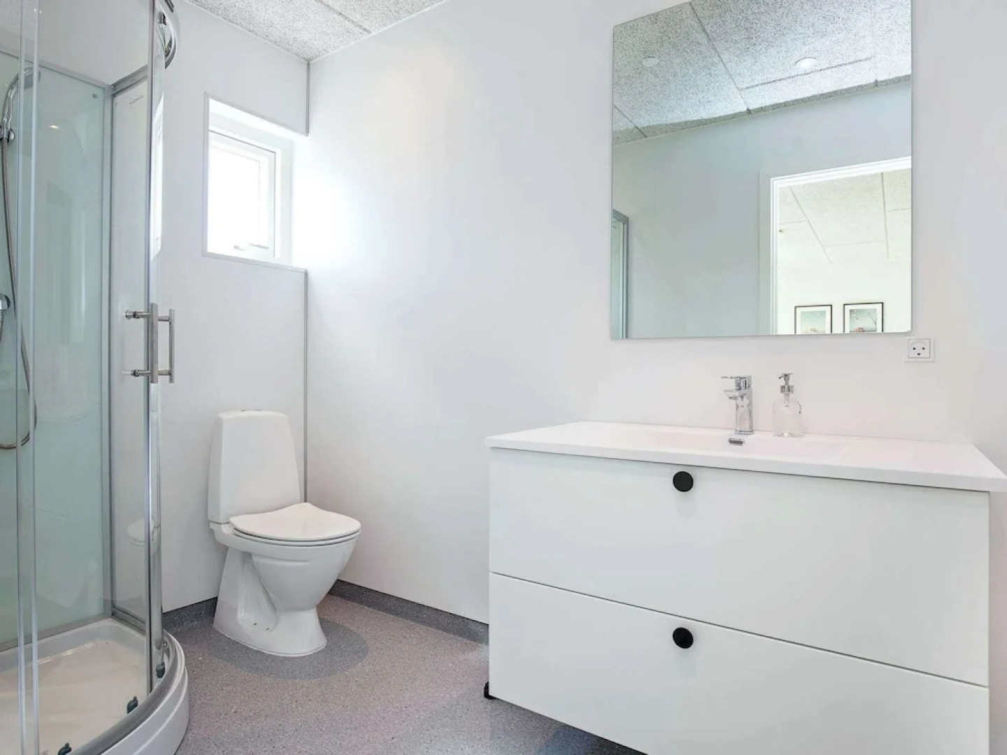 Luxurious Holiday Home in Jutland with Outdoor Hot Tub