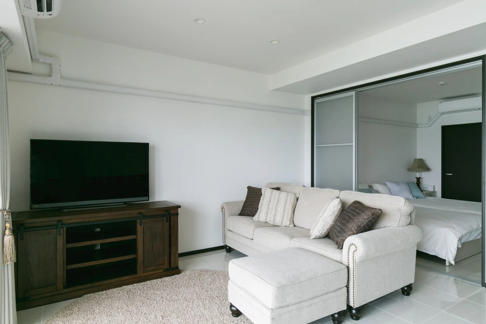 Hideout Okinawa Uruma