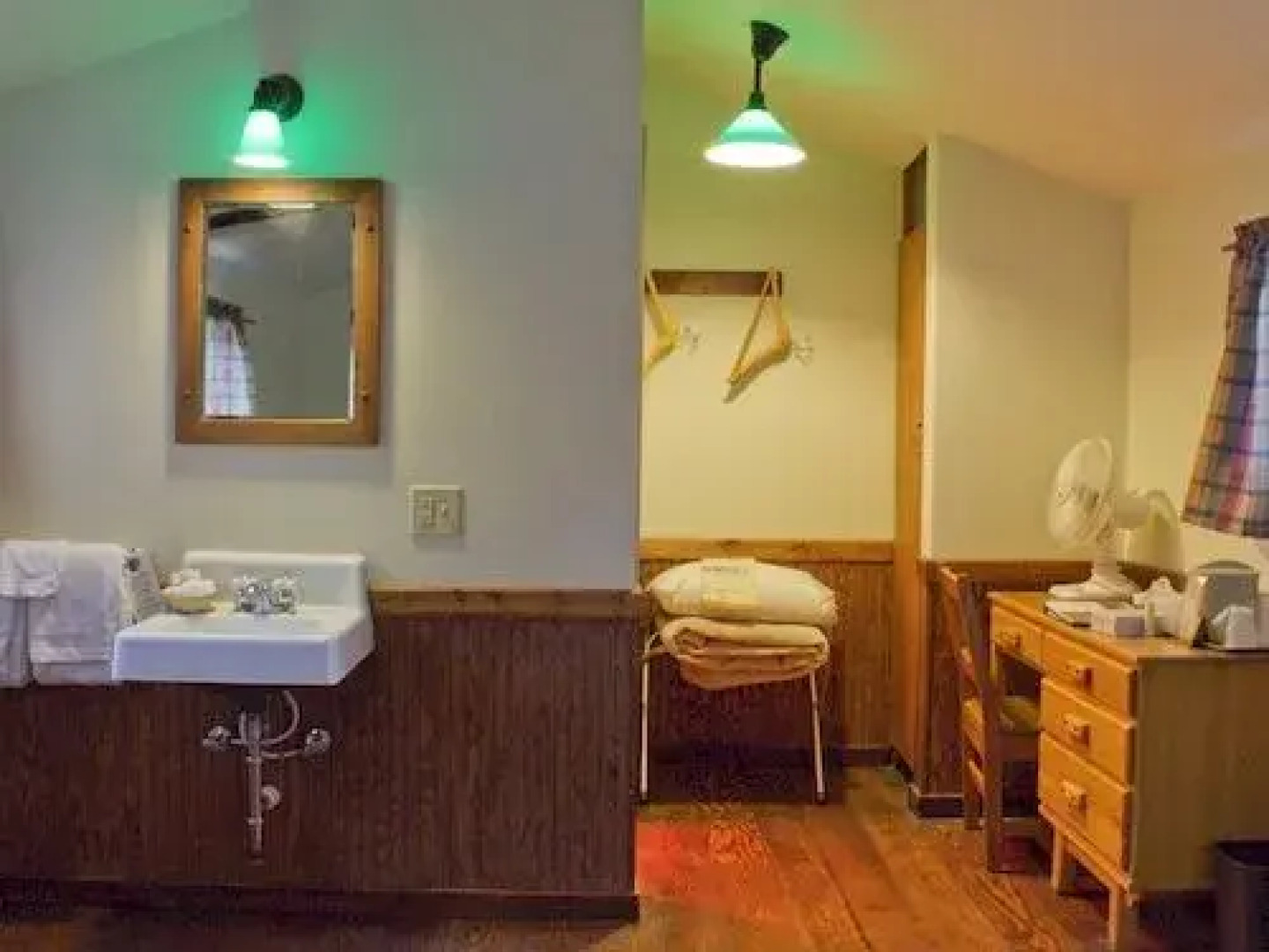 Roosevelt Lodge & Cabins - Inside the Park