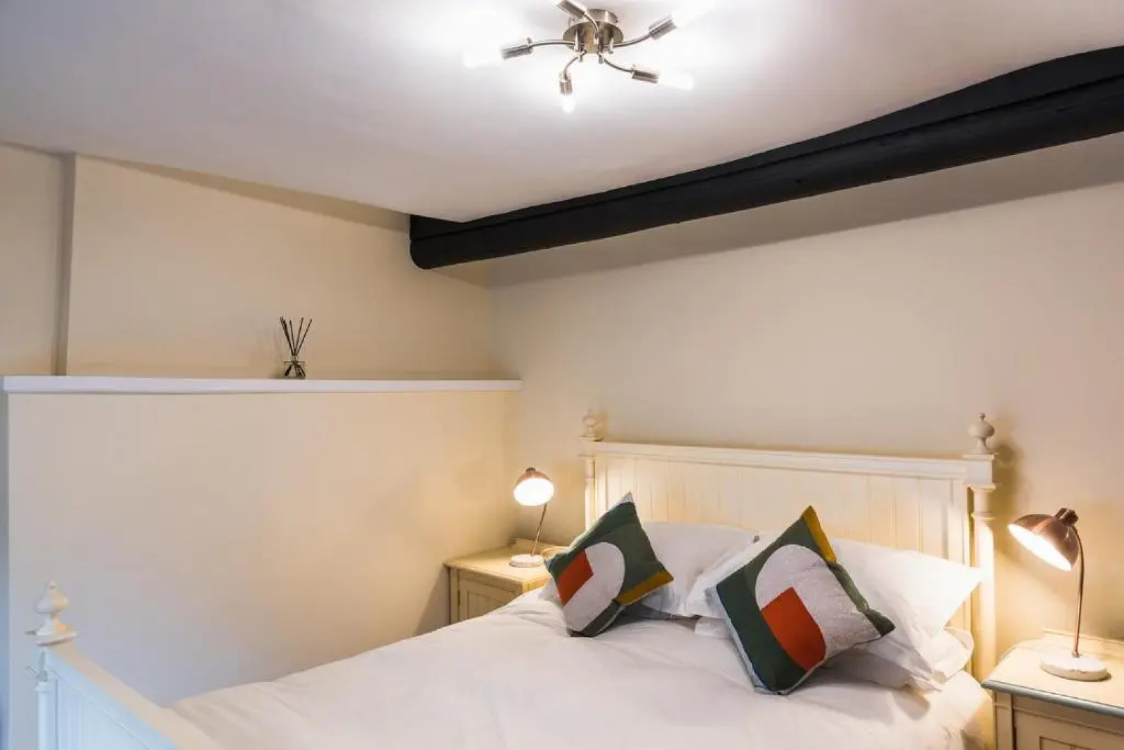 Luxury 3 Bed flat in the centre of Woodstock