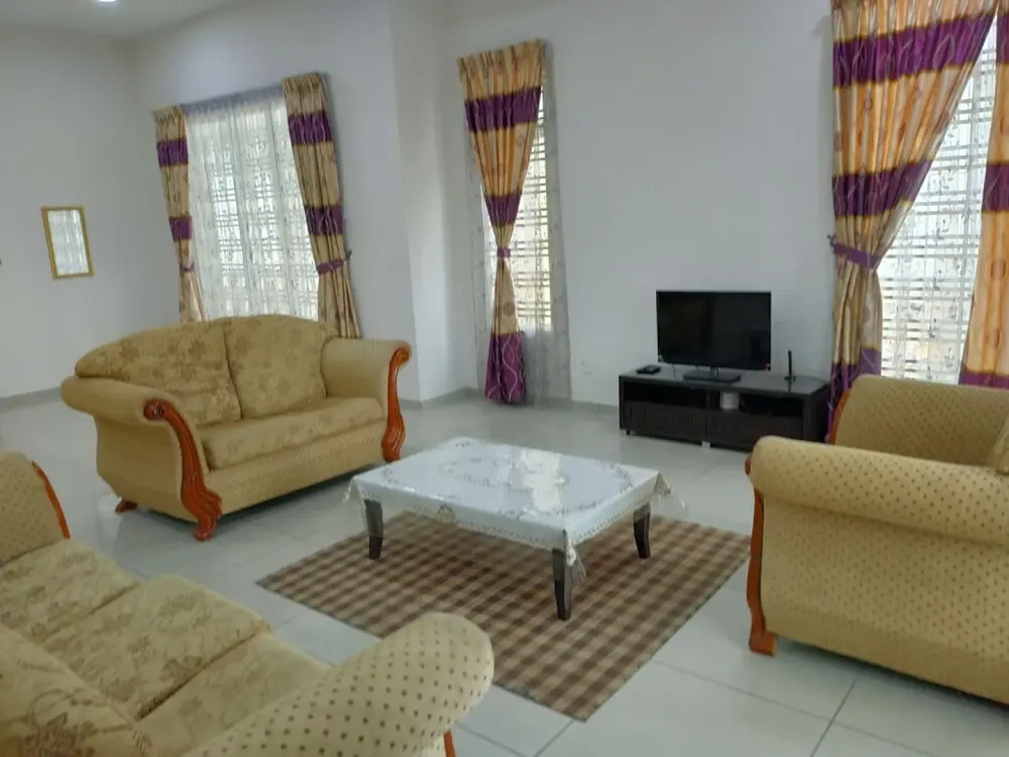 OYO 90228 D'Anjung Villa