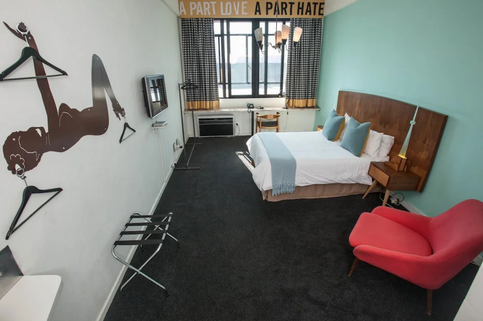 12 Decades Art Hotel