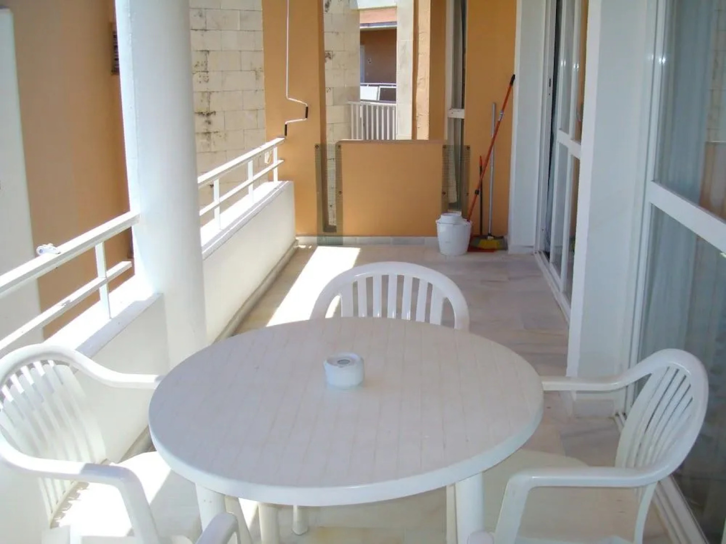 Islantur Las Américas