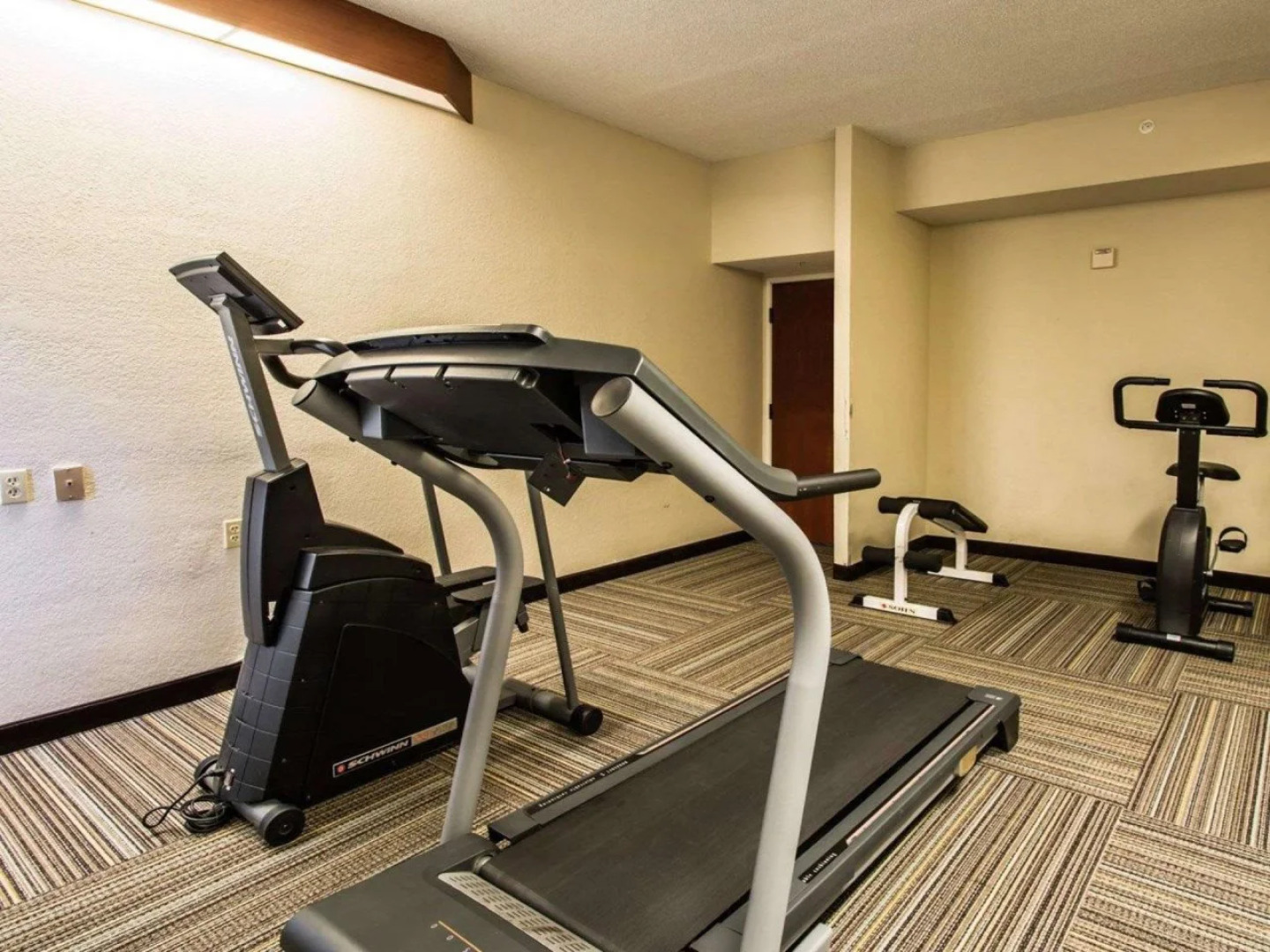 Sleep Inn Leesburg Chain of Lakes