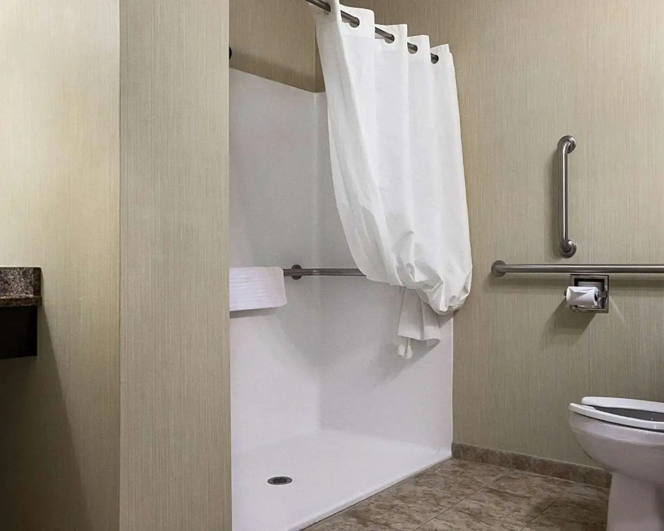 MainStay Suites Bismarck