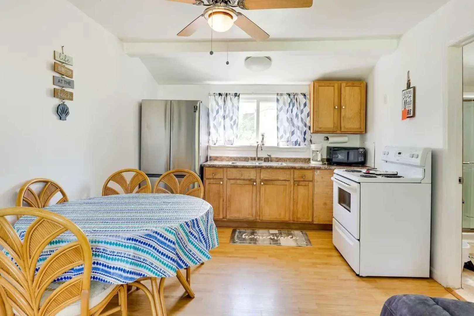 Lakefront Geneva Vacation Rental - Walk to Strip!