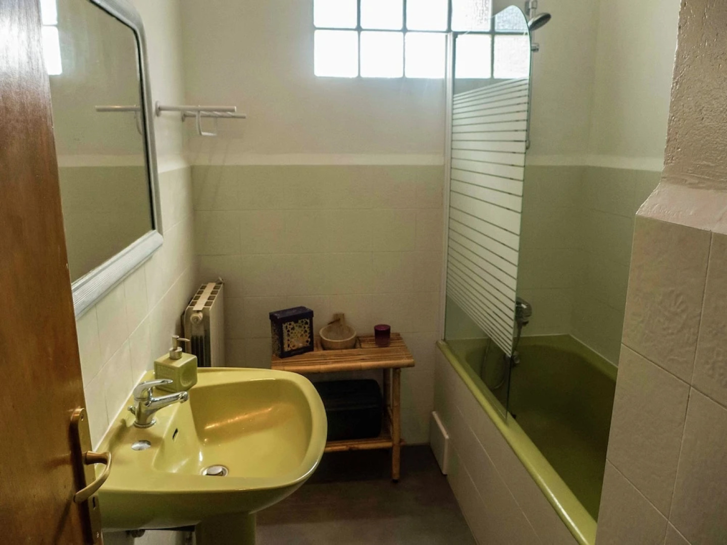 Beautiful, Large Village House With Private Pool and Close to Swimming Beach!