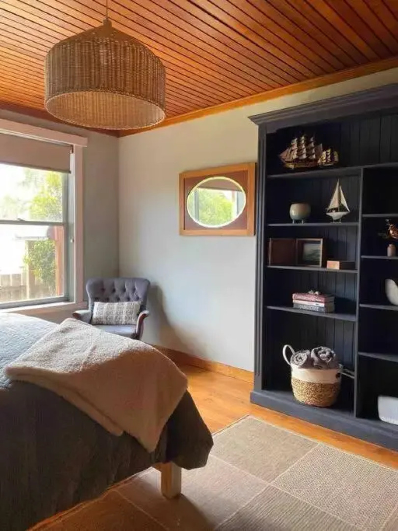 Lylah’s By The Sea