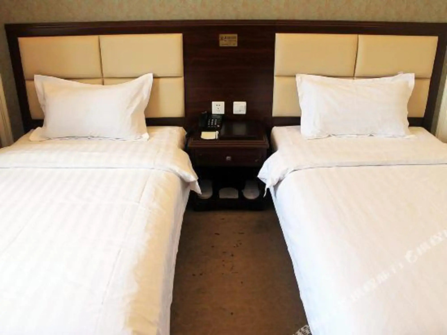 Taike Business Hotel