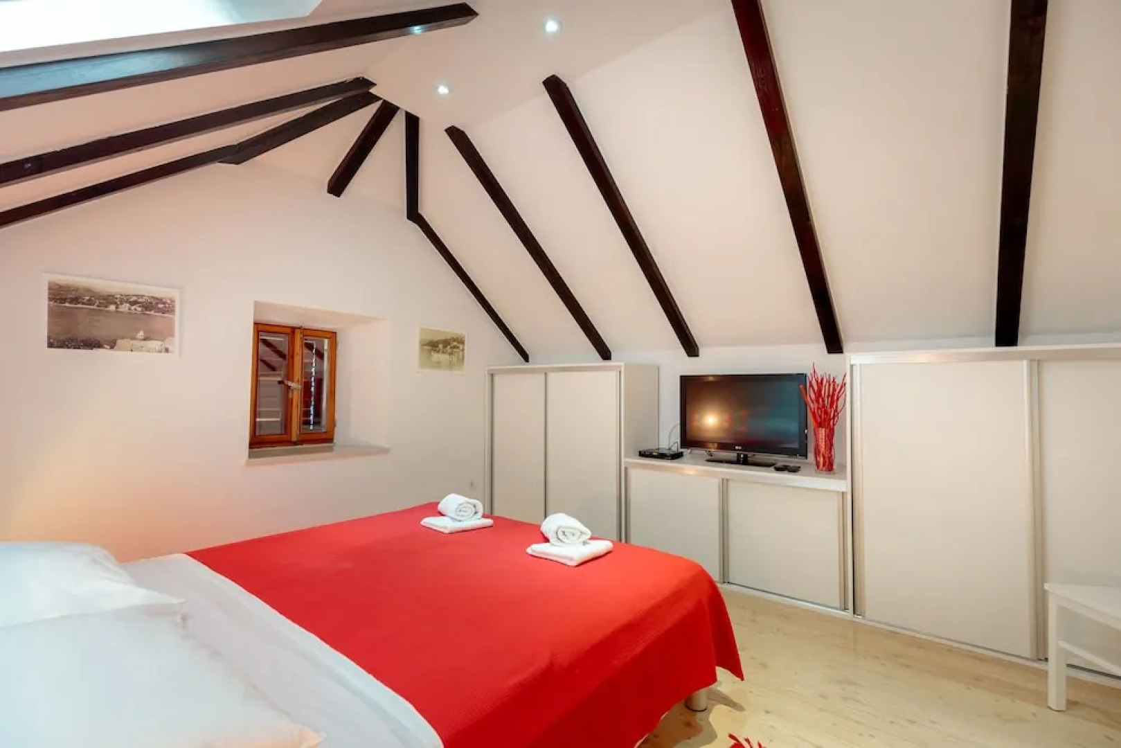 Hedera Estate, Villa Hedera XI