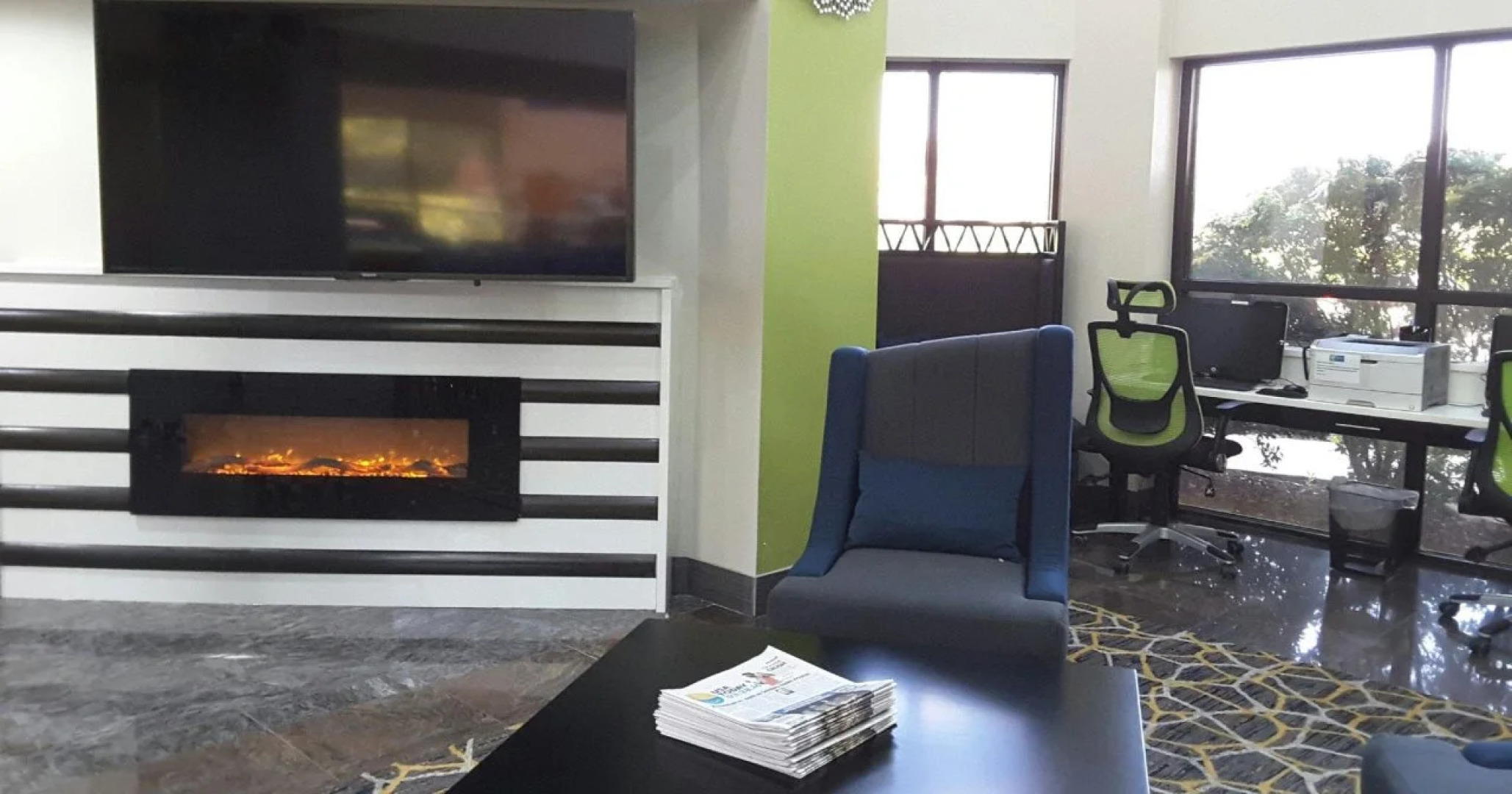 Holiday Inn Express Hotel & Suites by IHG