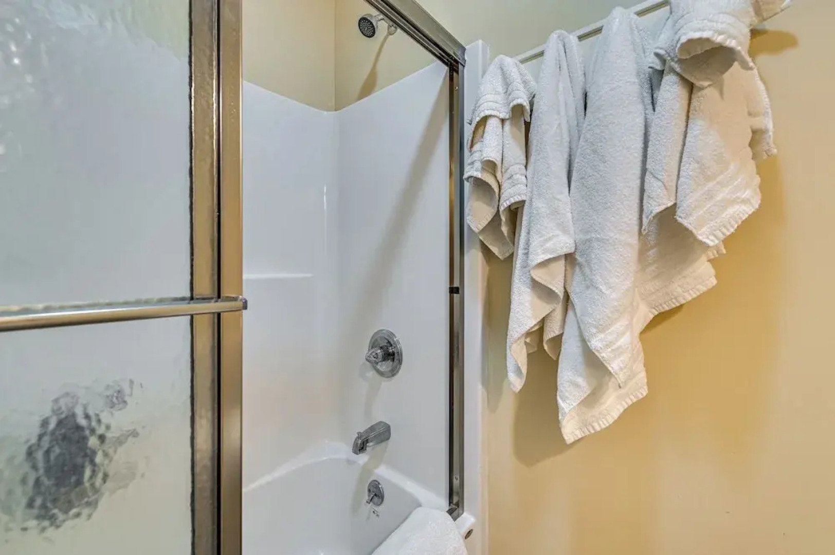 Tree Tops Retreat ~ 19 Mi to Lake George!