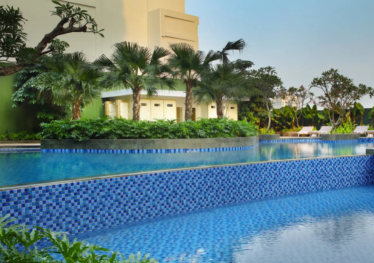 Four Points by Sheraton Surabaya, Tunjungan Plaza