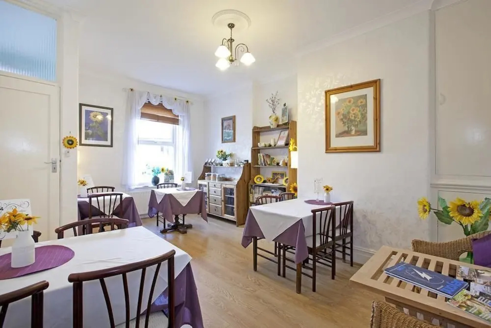 Tivoli Place Guesthouse