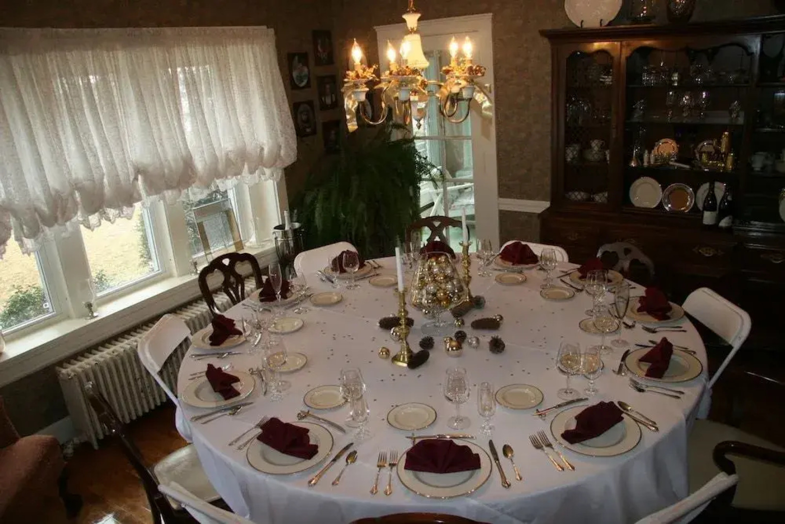 Howarth House Bed And Breakfast